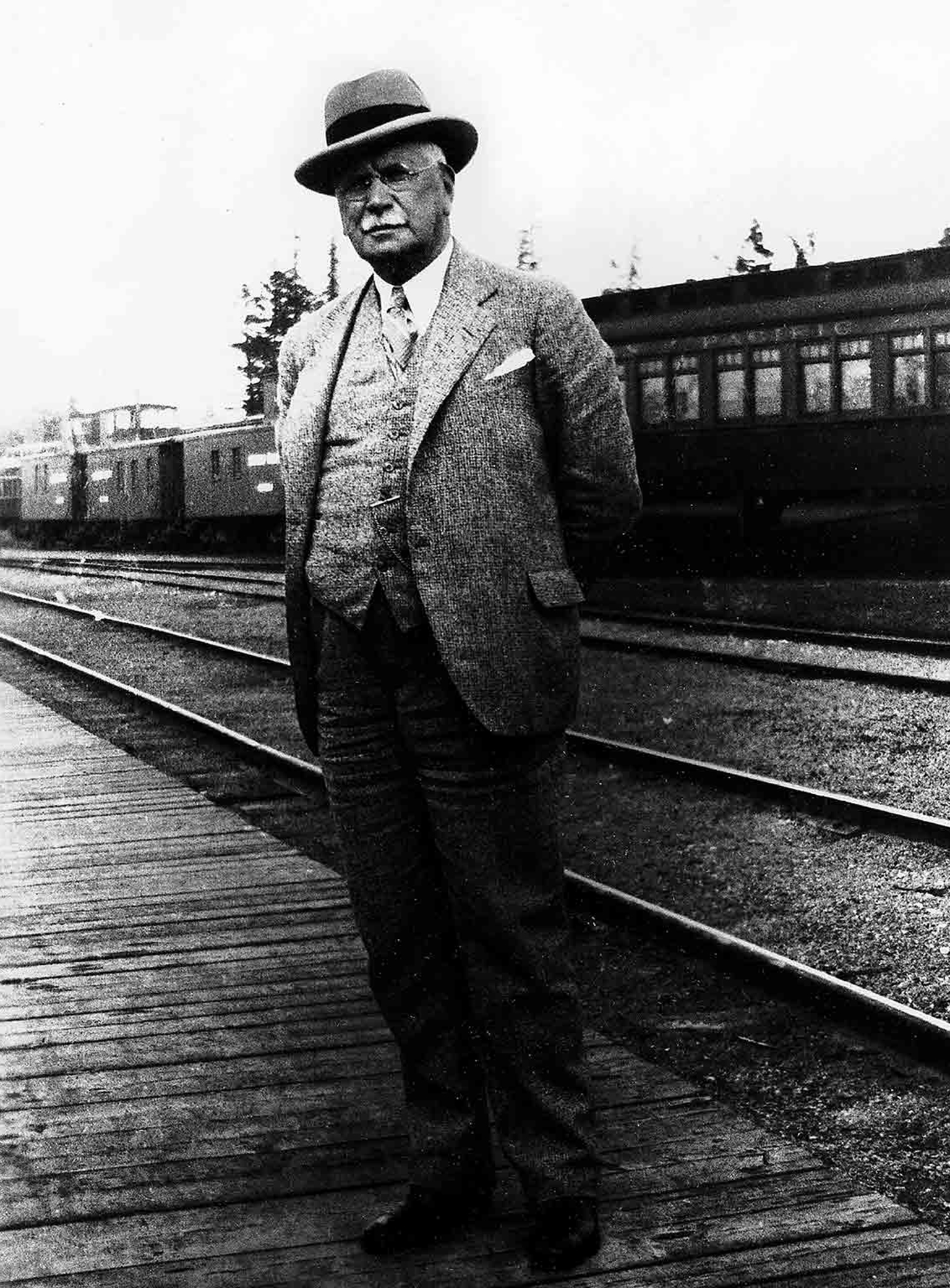 G. Horne-Russell