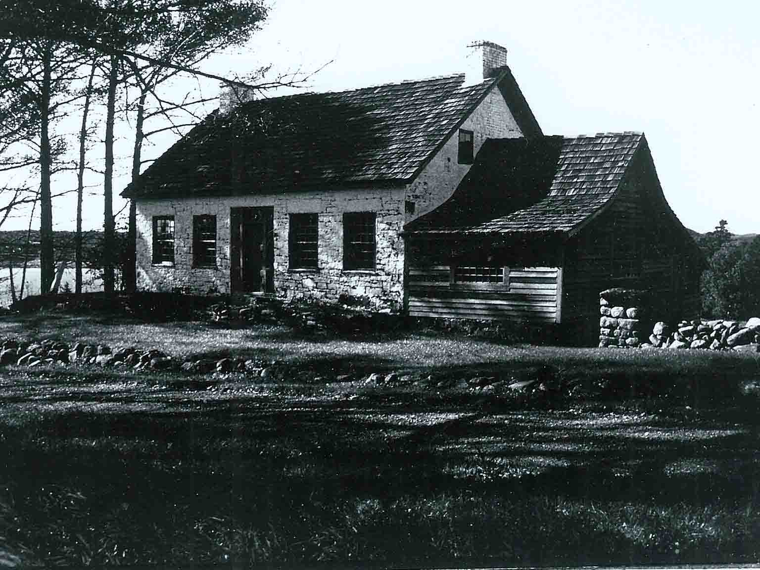 Andrews House